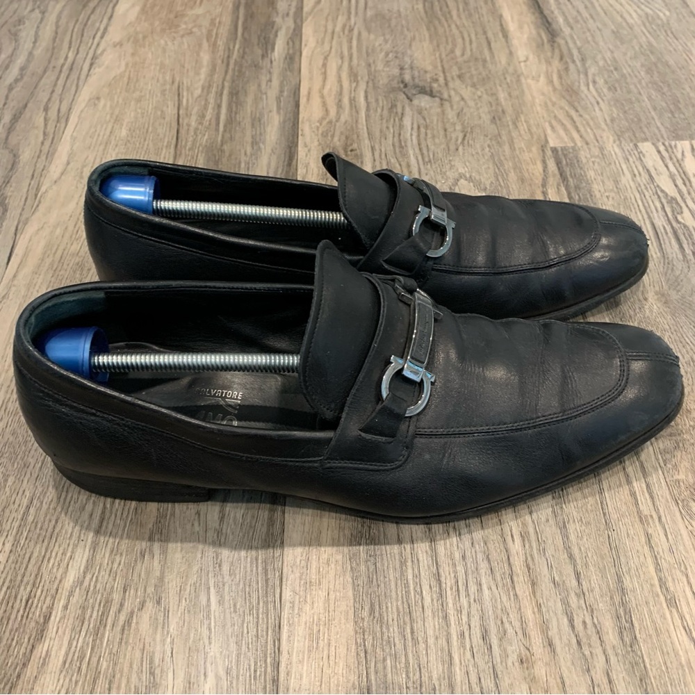 Salvatore Ferragamo Black Leather Loafers shoe Mens 10.5 buckle Dress Slip On
